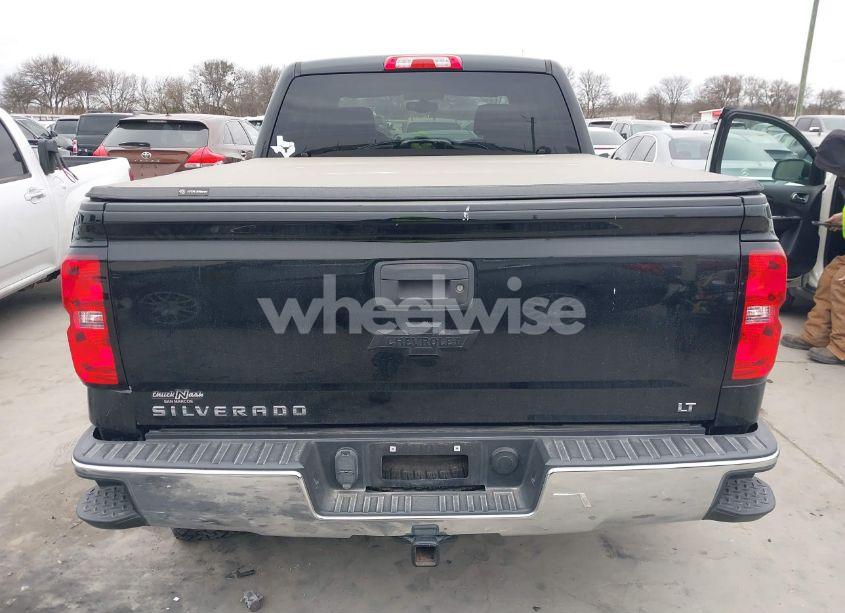 Photo 16 of 2018 Chevrolet Silverado 1500 1LT (VIN 3GCPCREC5JG597351)