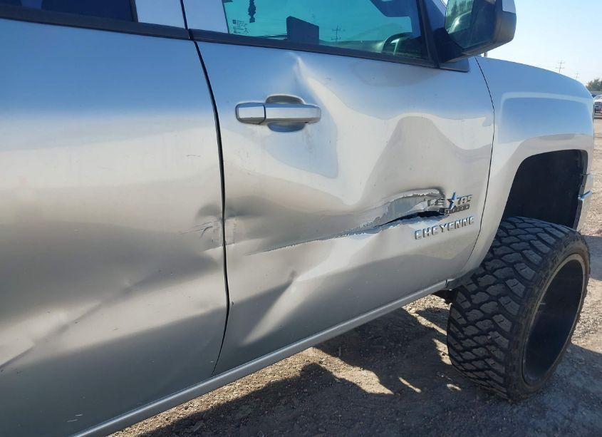 Photo 6 of 2014 Chevrolet Silverado C1500 LT (VIN 3GCPCREC6EG398055)