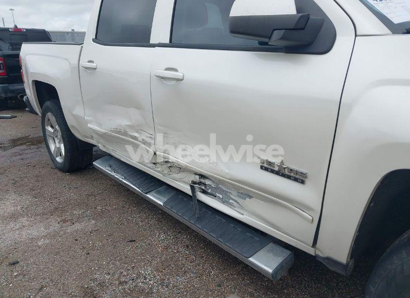 Photo 6 of 2015 Chevrolet Silverado 1500 1LT (VIN 3GCPCREC6FG303818)