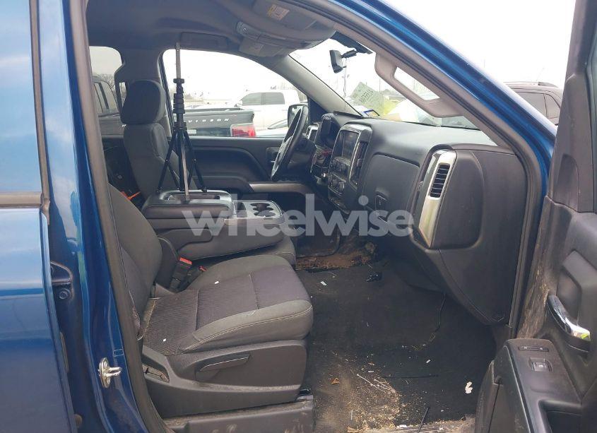 Photo 5 of 2015 Chevrolet Silverado 1500 1LT (VIN 3GCPCREC6FG315564)