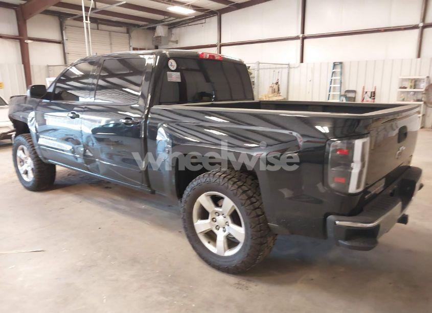 Photo 3 of 2015 Chevrolet Silverado 1500 1LT (VIN 3GCPCREC6FG428320)