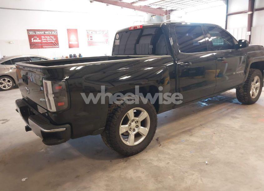 Photo 4 of 2015 Chevrolet Silverado 1500 1LT (VIN 3GCPCREC6FG428320)