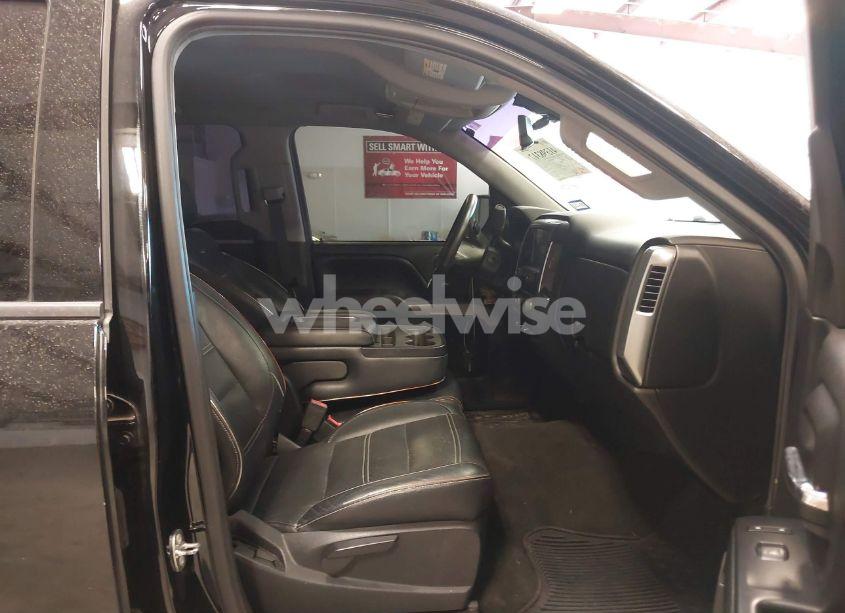 Photo 5 of 2015 Chevrolet Silverado 1500 1LT (VIN 3GCPCREC6FG428320)