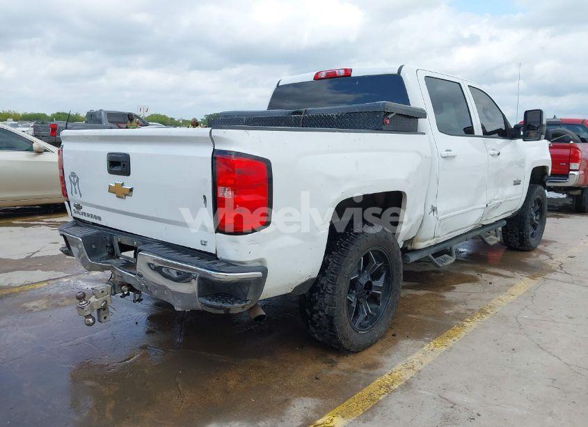 Photo 4 of 2017 Chevrolet Silverado 1500 1LT (VIN 3GCPCREC6HG311064)