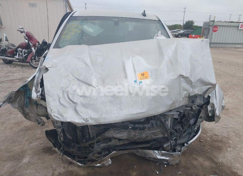 Photo 6 of 2017 Chevrolet Silverado 1500 1LT (VIN 3GCPCREC6HG500698)