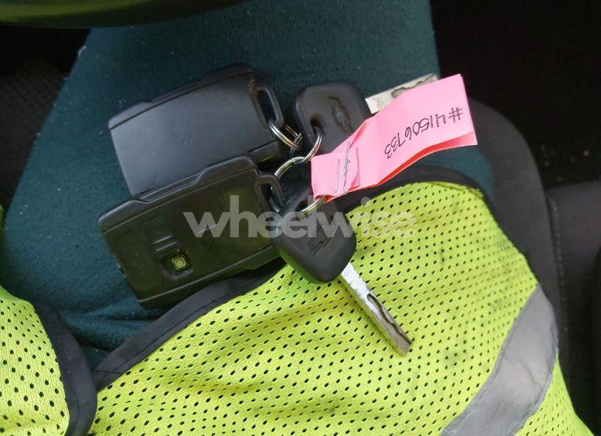 Photo 11 of 2018 Chevrolet Silverado 1500 1LT (VIN 3GCPCREC6JG138734)