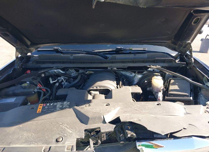 Photo 10 of 2018 Chevrolet Silverado 1500 1LT (VIN 3GCPCREC6JG348606)