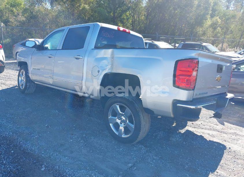 Photo 3 of 2018 Chevrolet Silverado 1500 1LT (VIN 3GCPCREC6JG496819)
