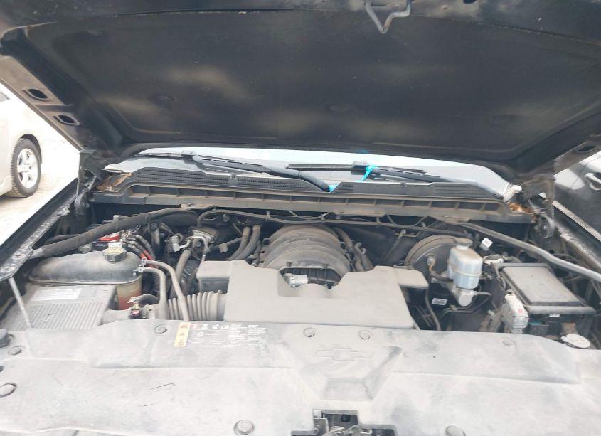 Photo 10 of 2018 Chevrolet Silverado 1500 1LT (VIN 3GCPCREC6JG594040)