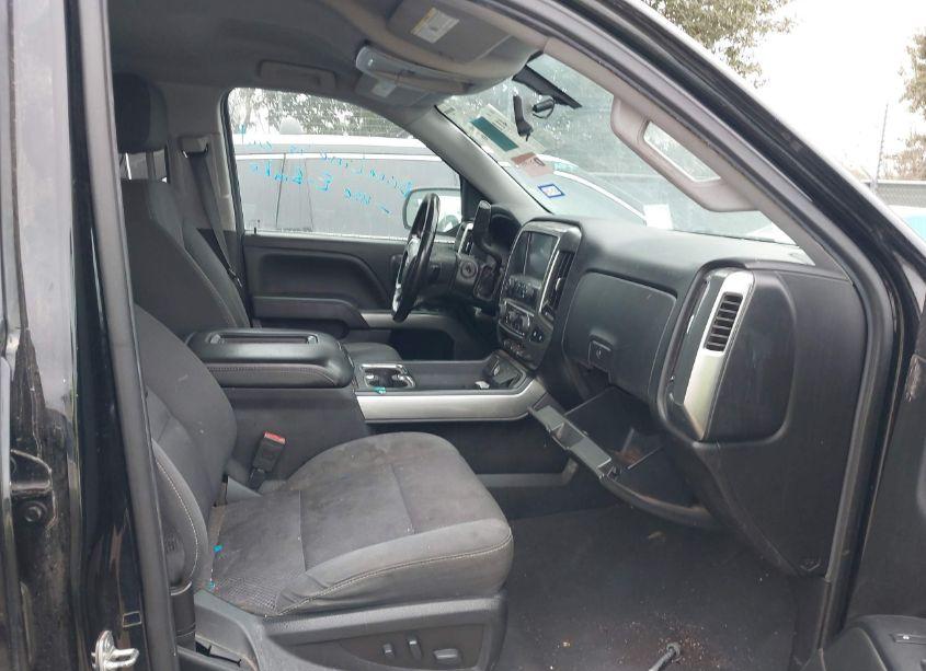 Photo 5 of 2018 Chevrolet Silverado 1500 1LT (VIN 3GCPCREC6JG594040)