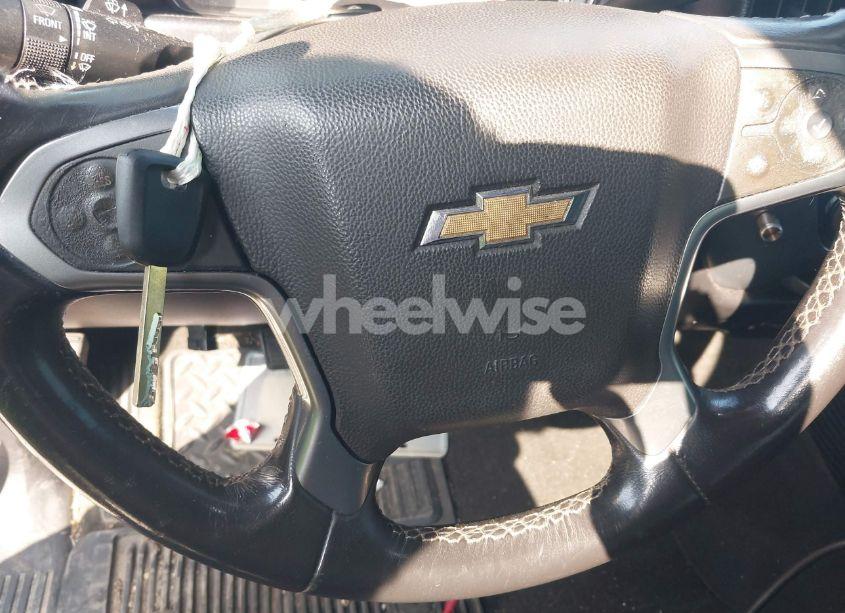 Photo 11 of 2015 Chevrolet Silverado 1500 1LT (VIN 3GCPCREC7FG107676)