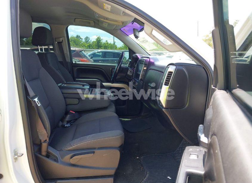 Photo 5 of 2015 Chevrolet Silverado 1500 1LT (VIN 3GCPCREC7FG107676)