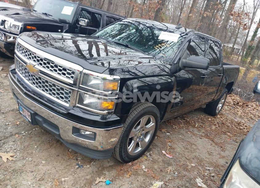Photo 2 of 2015 Chevrolet Silverado 1500 1LT (VIN 3GCPCREC7FG149961)