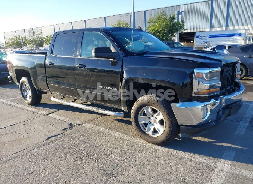 2016 Chevrolet Silverado - Photo 1