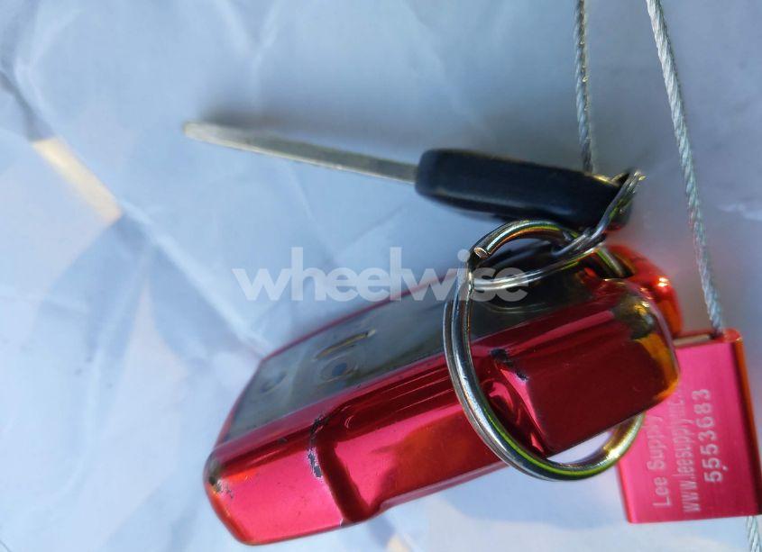 Photo 11 of 2016 Chevrolet Silverado 1500 (VIN 3GCPCREC7GG276954)