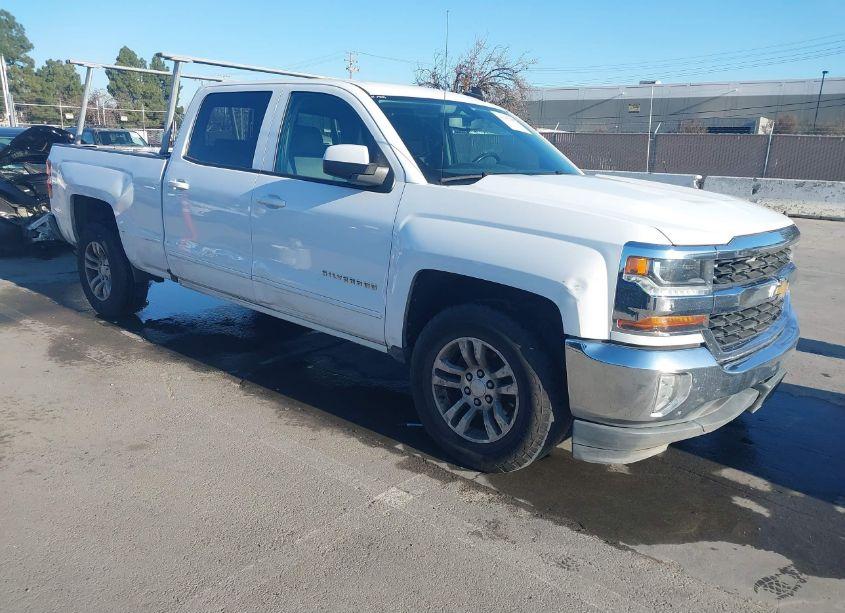 2017 Chevrolet Silverado 1500 1LT (VIN 3GCPCREC7HG154063) main photo