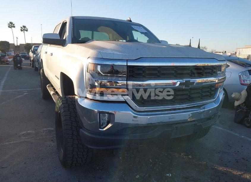 2017 Chevrolet Silverado 1500 1LT (VIN 3GCPCREC7HG396061) main photo
