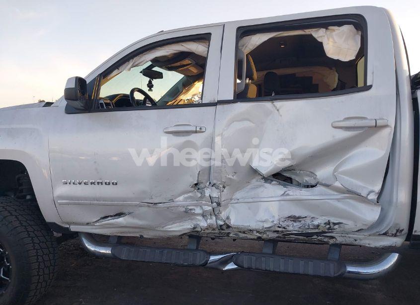 Photo 6 of 2017 Chevrolet Silverado 1500 1LT (VIN 3GCPCREC7HG396061)