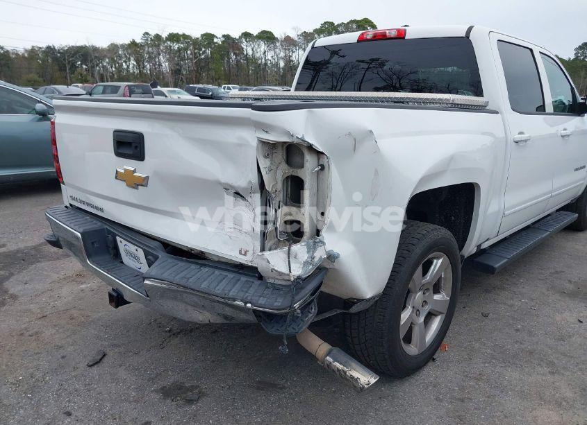 Photo 6 of 2018 Chevrolet Silverado 1500 1LT (VIN 3GCPCREC7JG111574)