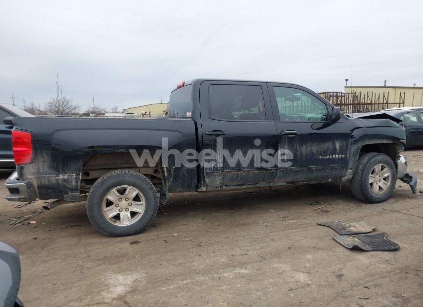 Photo 13 of 2018 Chevrolet Silverado 1500 1LT (VIN 3GCPCREC7JG127838)