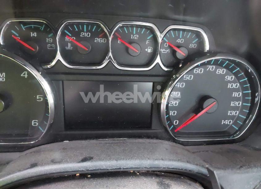 Photo 15 of 2018 Chevrolet Silverado 1500 1LT (VIN 3GCPCREC7JG127838)