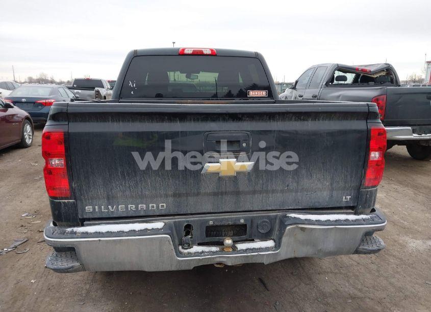 Photo 16 of 2018 Chevrolet Silverado 1500 1LT (VIN 3GCPCREC7JG127838)
