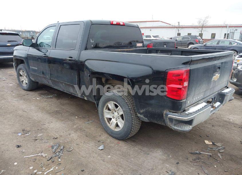 Photo 3 of 2018 Chevrolet Silverado 1500 1LT (VIN 3GCPCREC7JG127838)