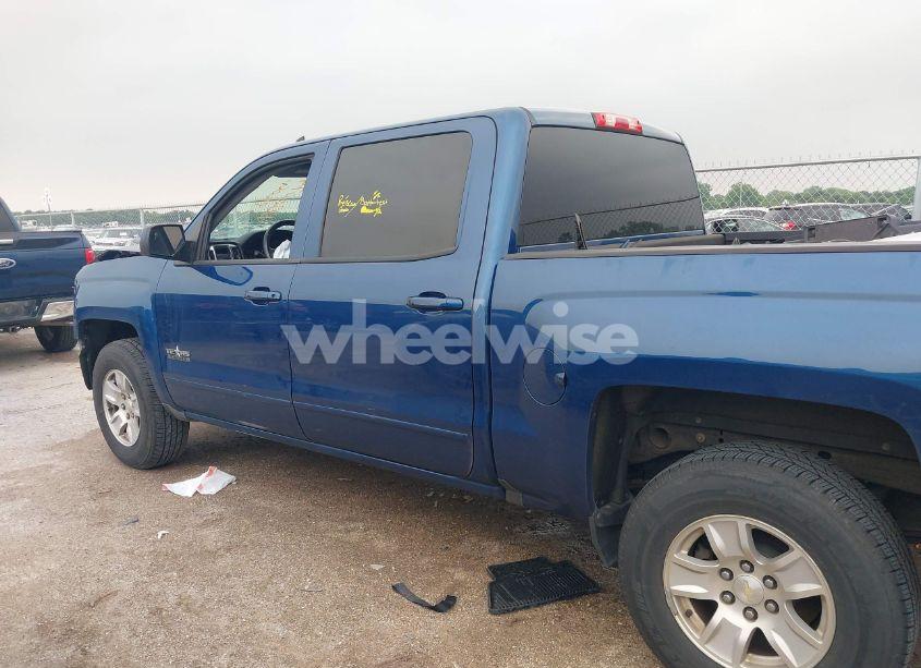 Photo 14 of 2018 Chevrolet Silverado 1500 1LT (VIN 3GCPCREC7JG171077)