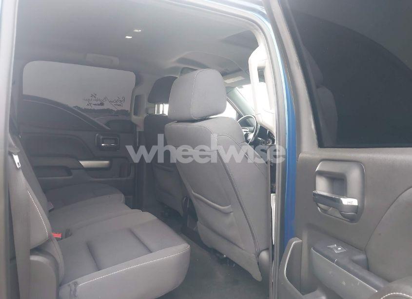 Photo 8 of 2018 Chevrolet Silverado 1500 1LT (VIN 3GCPCREC7JG171077)