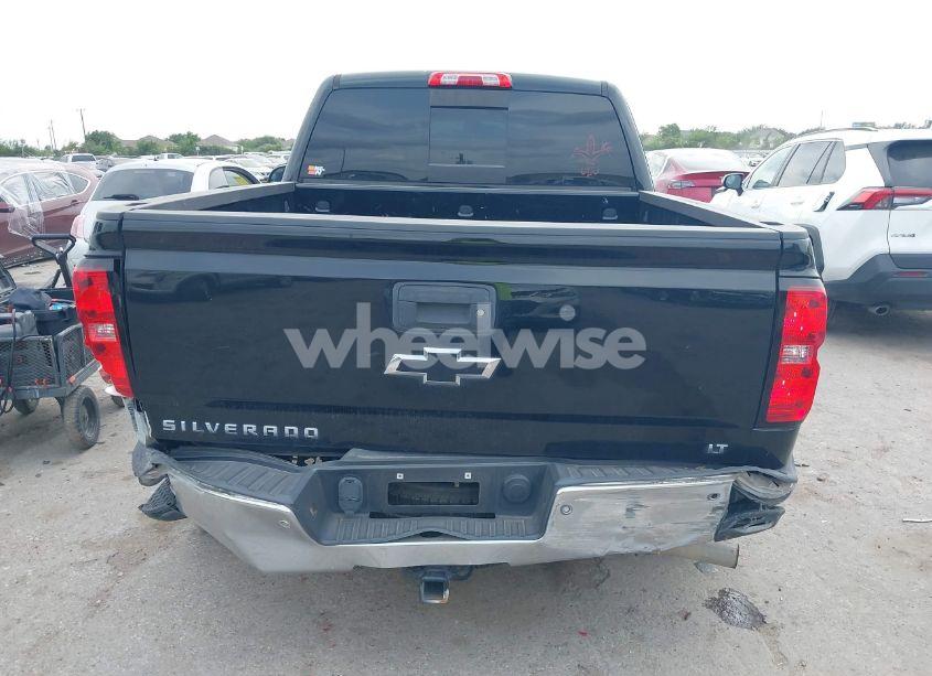 Photo 16 of 2018 Chevrolet Silverado 1500 1LT (VIN 3GCPCREC7JG441263)