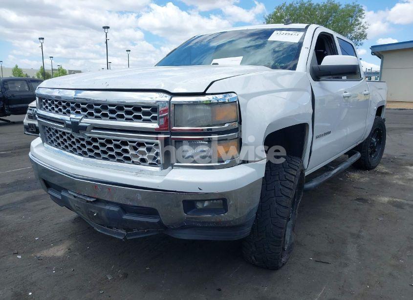 Photo 2 of 2014 Chevrolet Silverado 1500 1LT (VIN 3GCPCREC8EG563054)