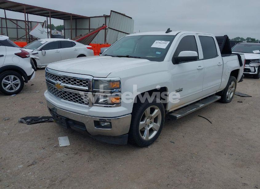 Photo 2 of 2015 Chevrolet Silverado 1500 1LT (VIN 3GCPCREC8FG161827)