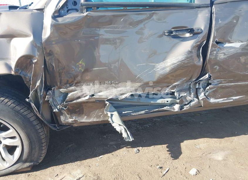 Photo 6 of 2015 Chevrolet Silverado 1500 1LT (VIN 3GCPCREC8FG376009)