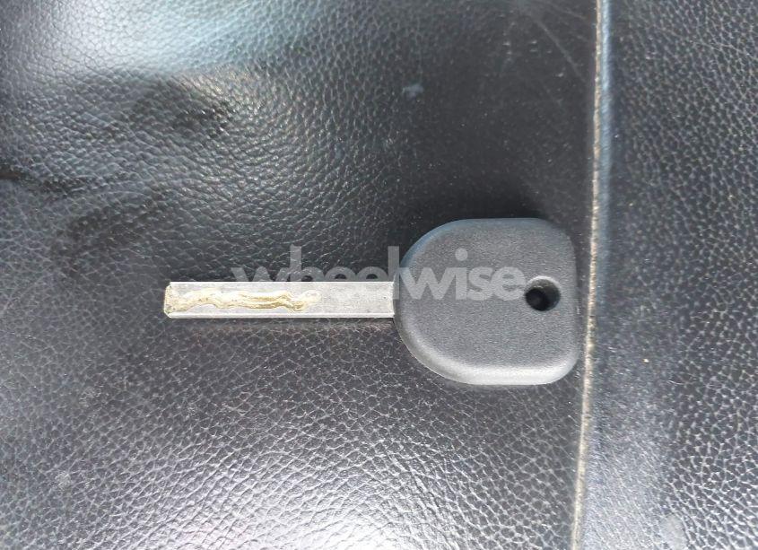 Photo 11 of 2015 Chevrolet Silverado 1500 2LT (VIN 3GCPCREC8FG527298)