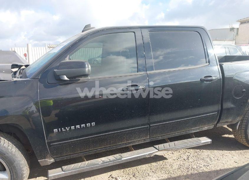 Photo 14 of 2015 Chevrolet Silverado 1500 2LT (VIN 3GCPCREC8FG527298)