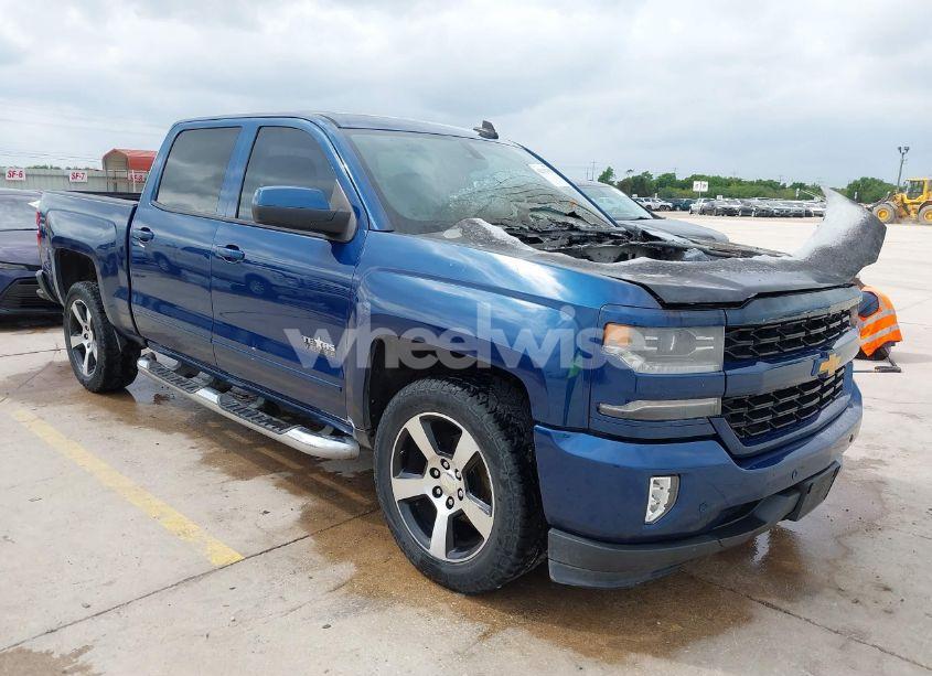 2016 Chevrolet Silverado 1500 1LT (VIN 3GCPCREC8GG304888) main photo