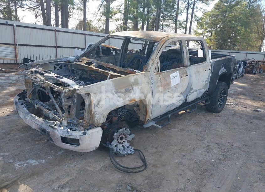 Photo 2 of 2014 Chevrolet Silverado 1500 1LT (VIN 3GCPCREC9EG507172)