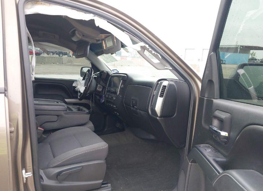 Photo 5 of 2015 Chevrolet Silverado 1500 1LT (VIN 3GCPCREC9FG510557)