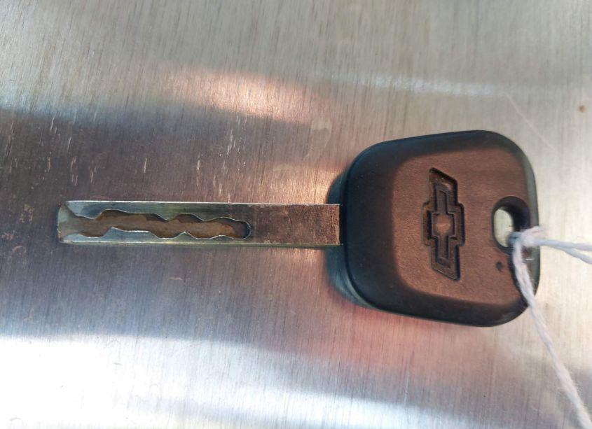 Photo 11 of 2015 Chevrolet Silverado 1500 1LT (VIN 3GCPCREC9FG516388)