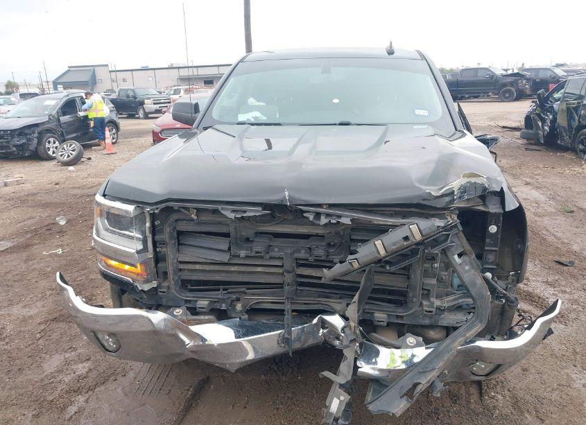 Photo 6 of 2017 Chevrolet Silverado 1500 1LT (VIN 3GCPCREC9HG356645)