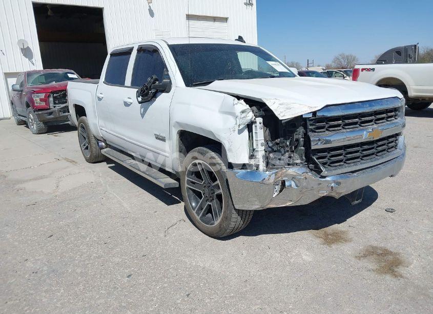 2017 Chevrolet Silverado 1500 1LT (VIN 3GCPCREC9HG475103) main photo