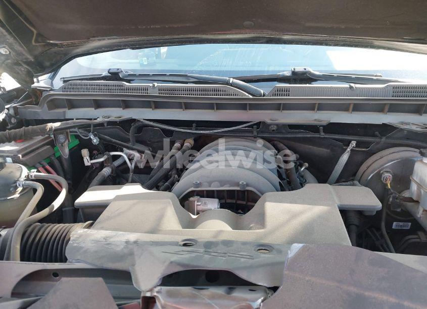 Photo 10 of 2018 Chevrolet Silverado 1500 1LT (VIN 3GCPCREC9JG465936)