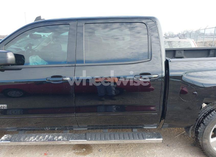 Photo 14 of 2018 Chevrolet Silverado 1500 1LT (VIN 3GCPCREC9JG465936)