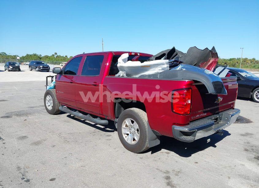 Photo 3 of 2018 Chevrolet Silverado 1500 1LT (VIN 3GCPCREC9JG480114)