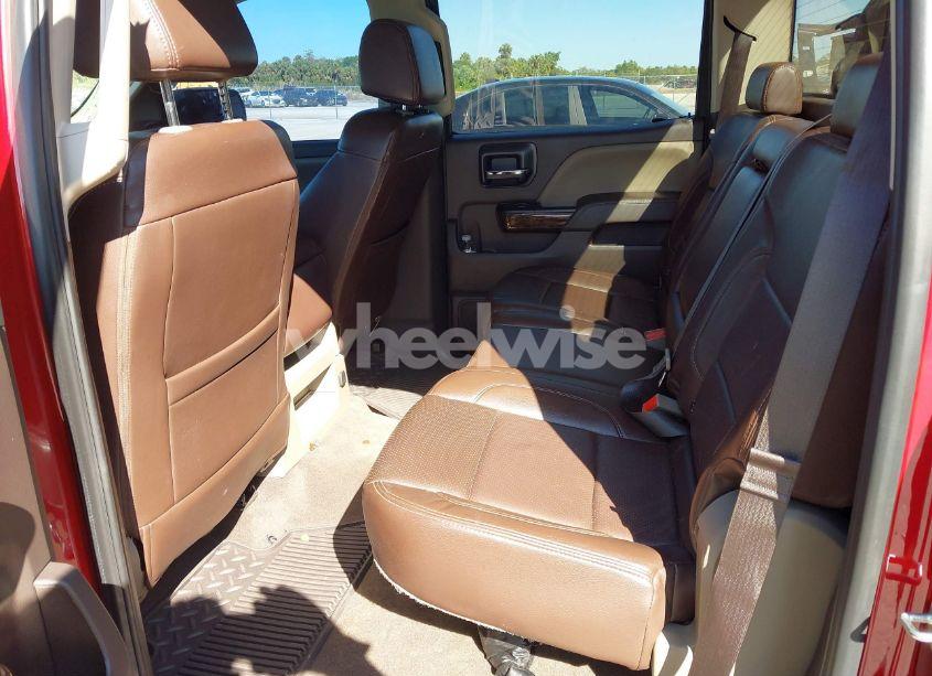 Photo 8 of 2018 Chevrolet Silverado 1500 1LT (VIN 3GCPCREC9JG480114)