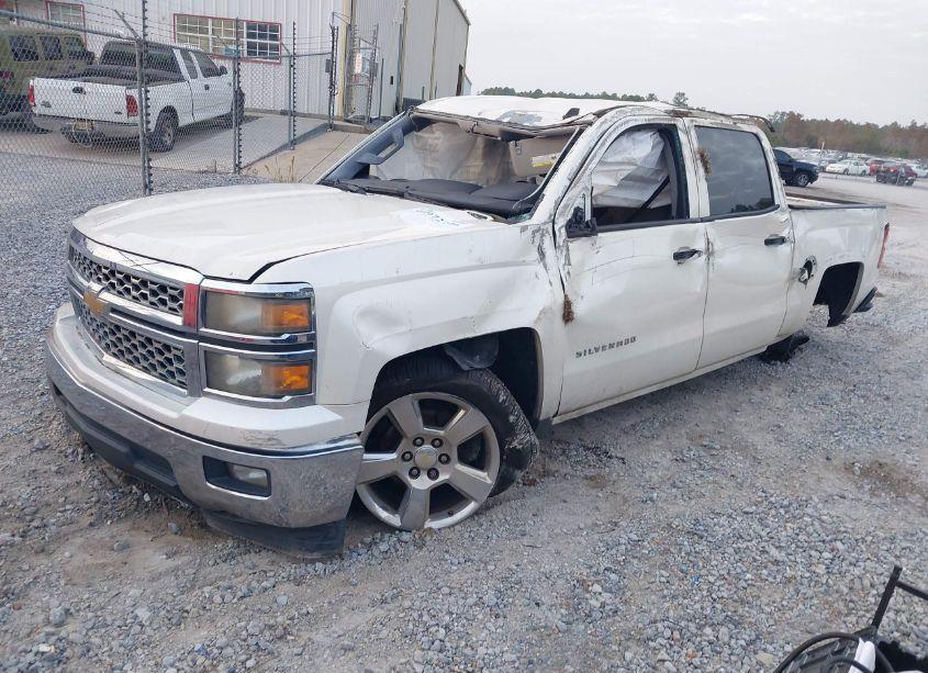 Photo 2 of 2014 Chevrolet Silverado 1500 1LT (VIN 3GCPCRECXEG205132)