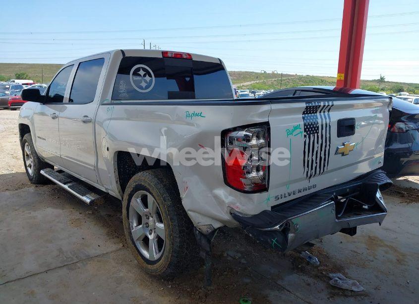 Photo 3 of 2015 Chevrolet Silverado 1500 1LT (VIN 3GCPCRECXFG154703)