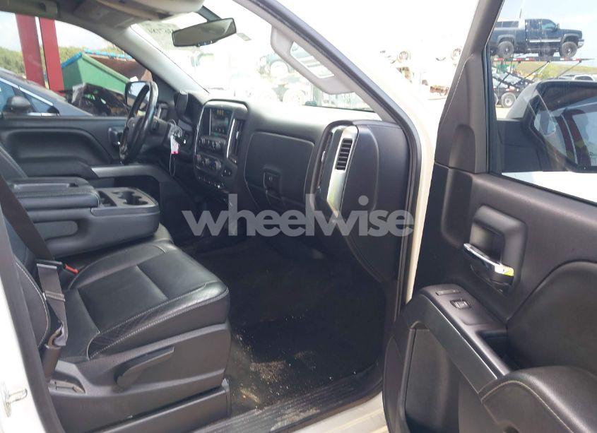 Photo 5 of 2015 Chevrolet Silverado 1500 1LT (VIN 3GCPCRECXFG154703)