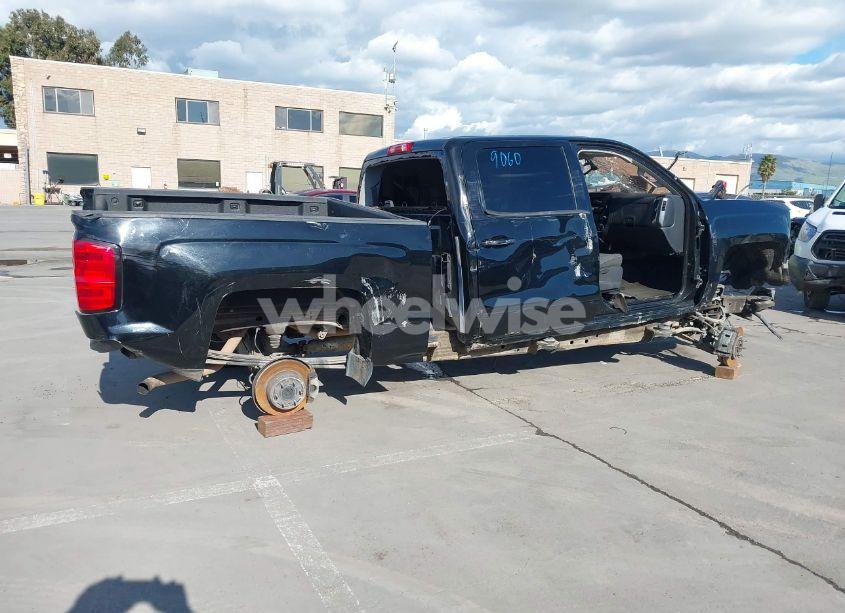 Photo 4 of 2015 Chevrolet Silverado 1500 1LT (VIN 3GCPCRECXFG269060)