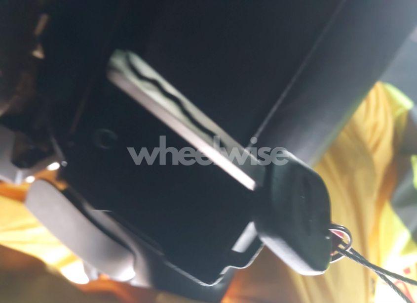 Photo 11 of 2016 Chevrolet Silverado 1500 1LT (VIN 3GCPCRECXGG260697)